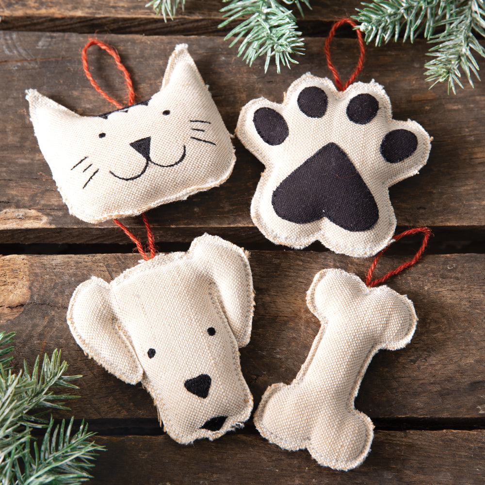 Pet Shaped Fabric Ornament Set