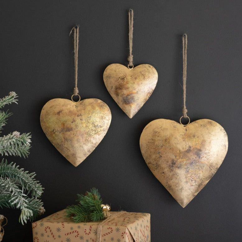 Antique Gold Christmas Heart Door Hanger Set