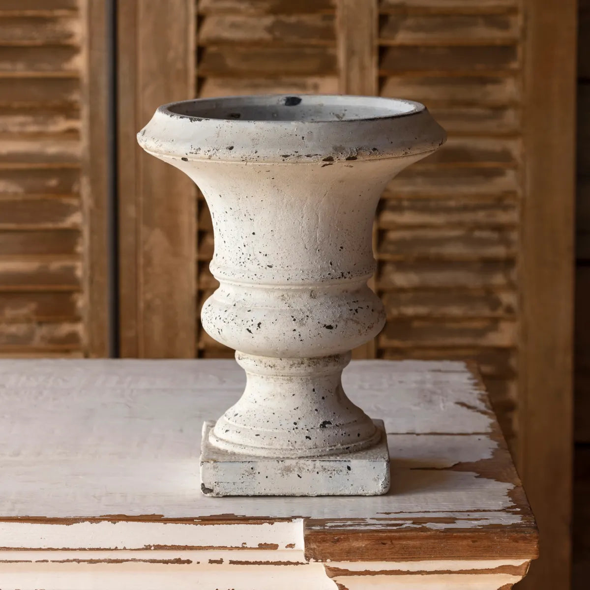 Veronica Large Concrete Urn