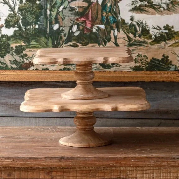 Scalloped Wood Square Pedestal Set