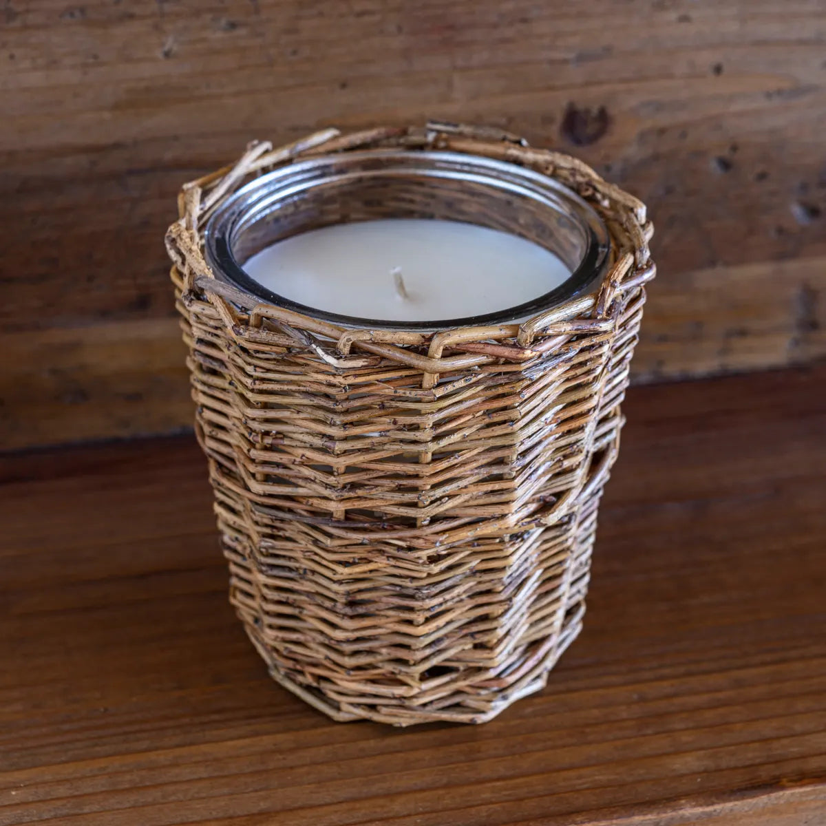 Crushed Candy Cane French Willow Candle