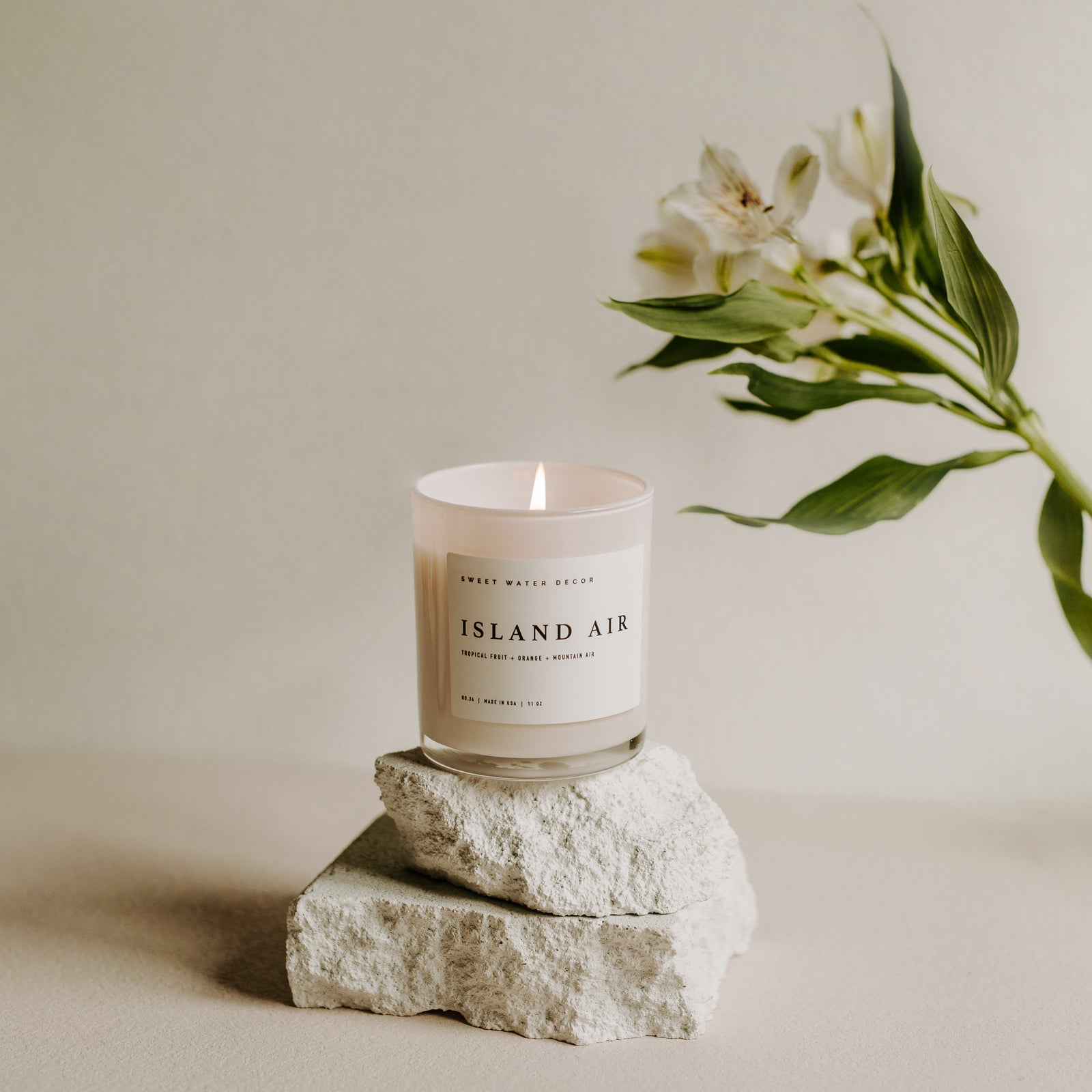 Island Air White Jar Candle