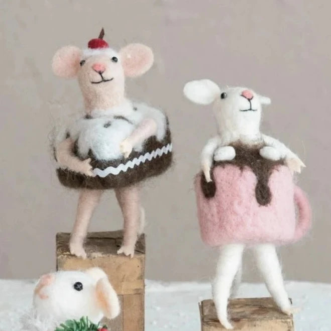 Wool Felt Mouse In Cake & Cocoa Mug Outfit