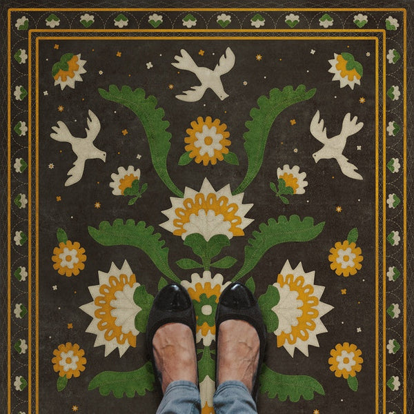 Vinyl Floorcloth - Williamsburg Applique - The Greenest Dells (size options)